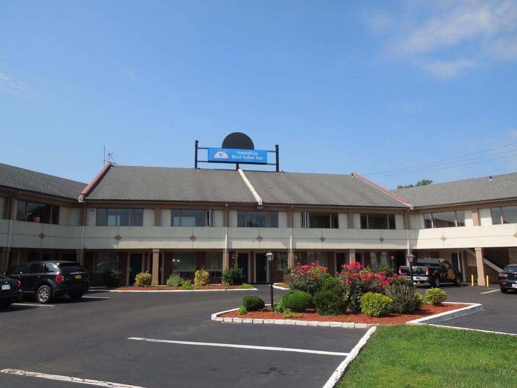 Knights Inn Bristol Levittown Exteriör bild