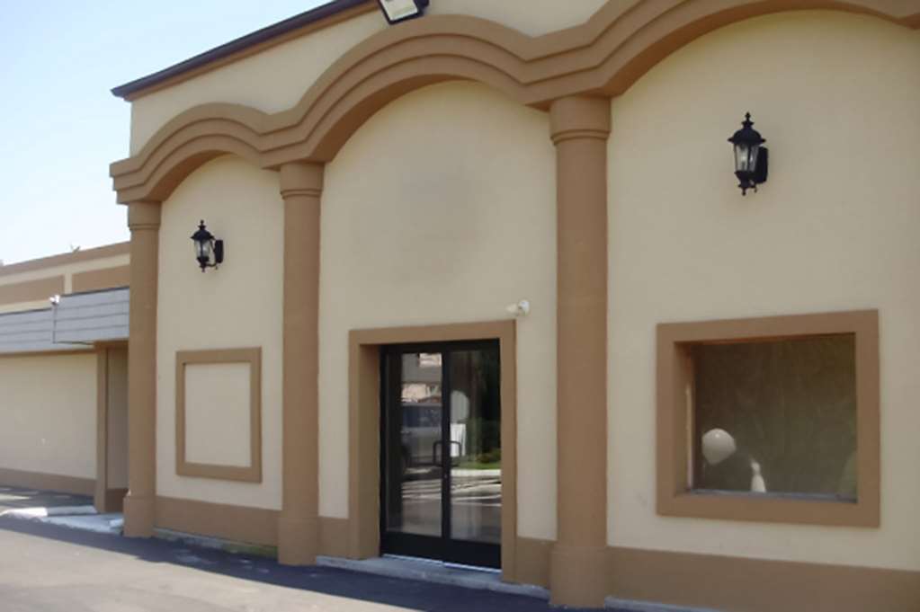 Knights Inn Bristol Levittown Exteriör bild